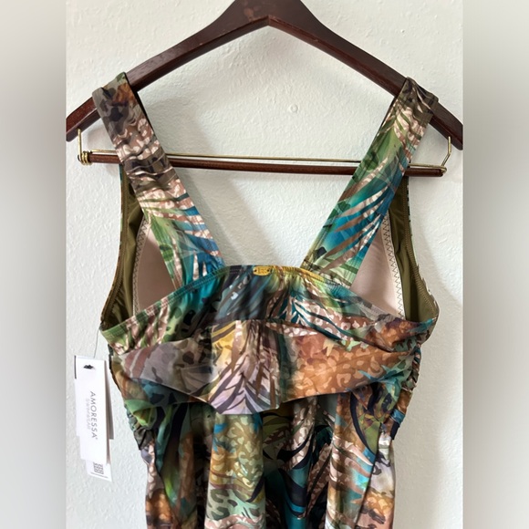 ✨ NWT ✨Amoressa Swimwear tankini top - Picture 6 of 14